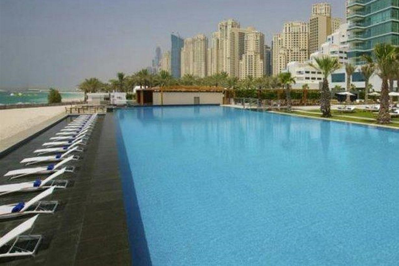 Hotel Doubletree By Hilton Dubai Jumeirah Beach Esterno foto